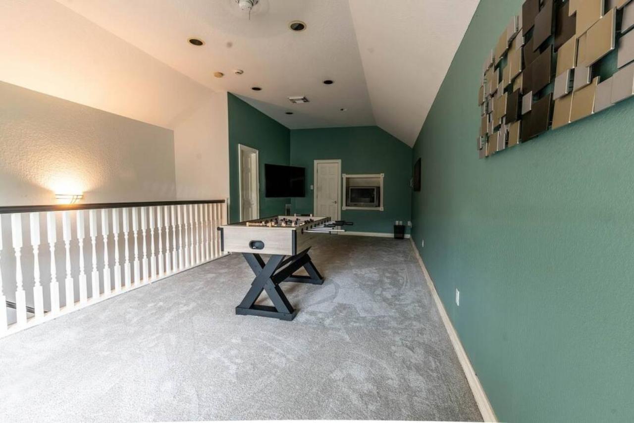 Huge 6 Bedroom With Pool, Spa, 85 Inch Tv, Game Room Houston Kültér fotó
