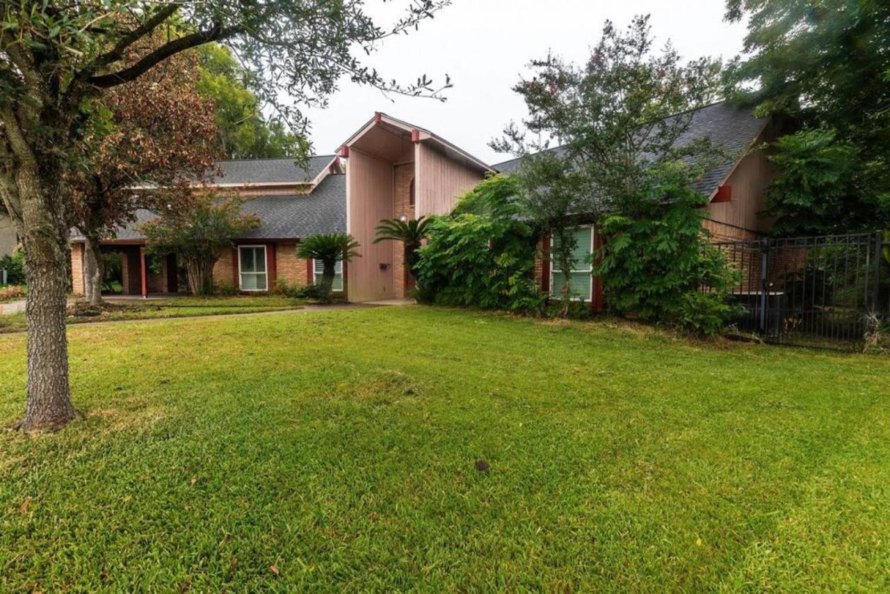 Huge 6 Bedroom With Pool, Spa, 85 Inch Tv, Game Room Houston Kültér fotó
