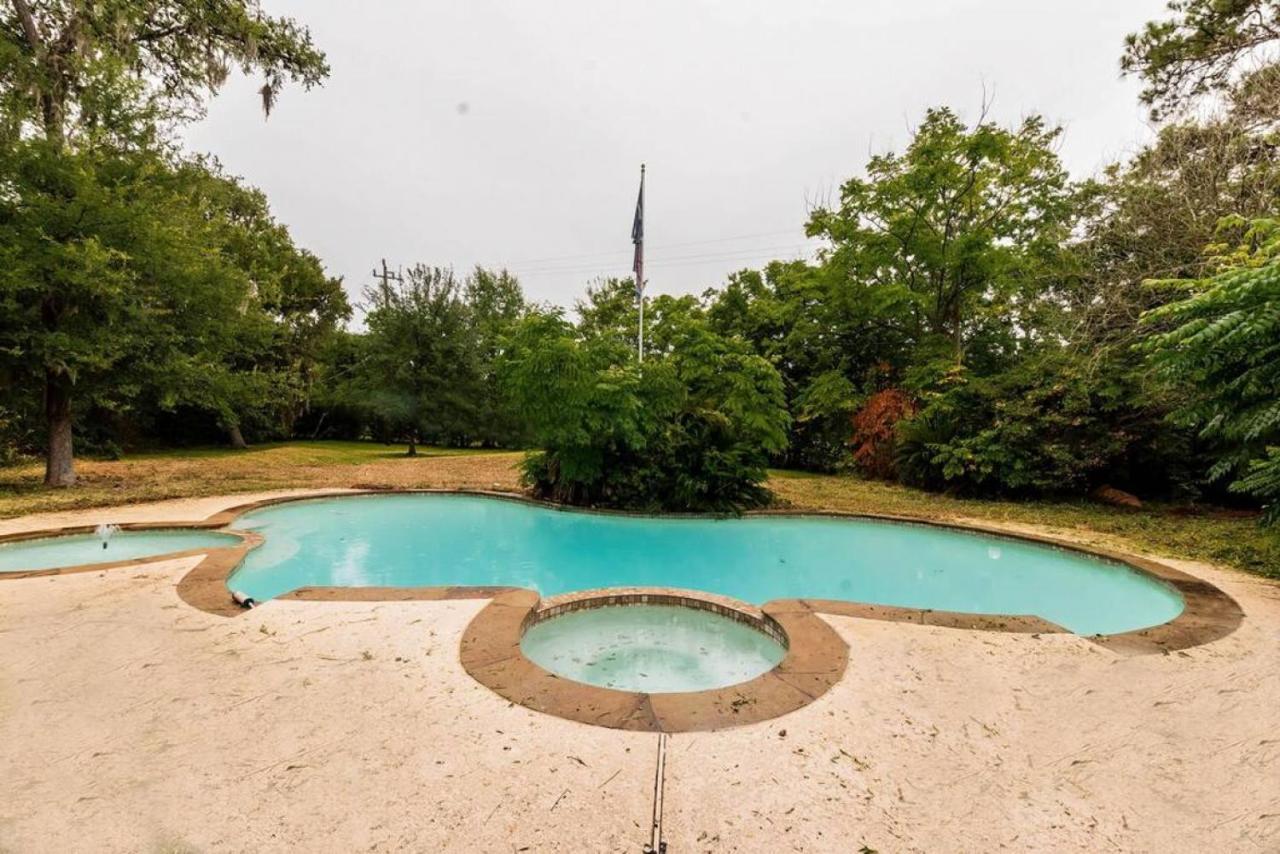 Huge 6 Bedroom With Pool, Spa, 85 Inch Tv, Game Room Houston Kültér fotó
