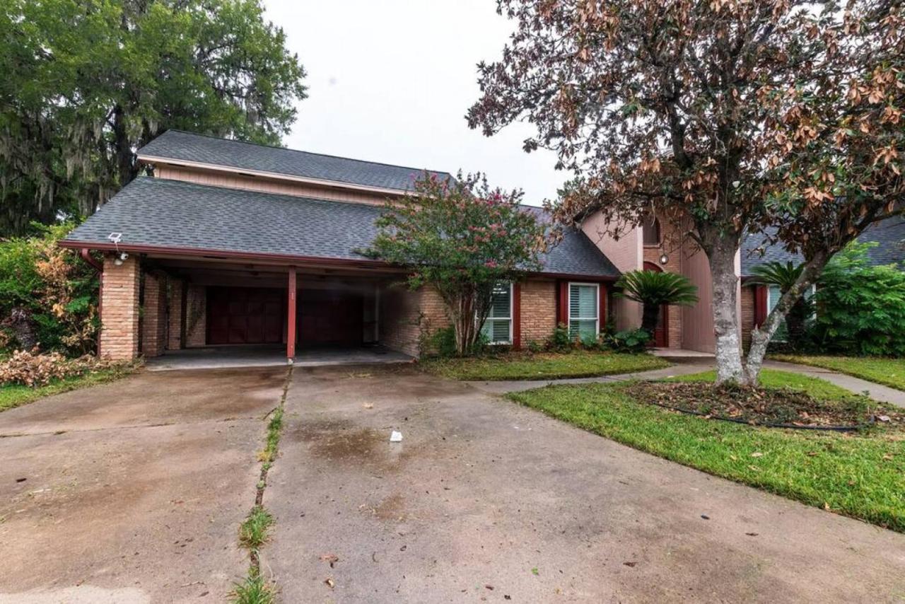 Huge 6 Bedroom With Pool, Spa, 85 Inch Tv, Game Room Houston Kültér fotó